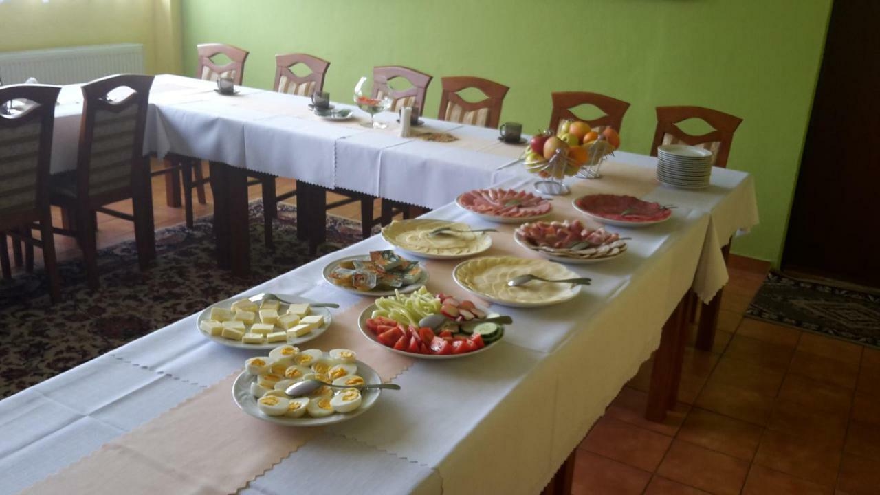 Penzion Vah Liptovska Teplicka Luaran gambar